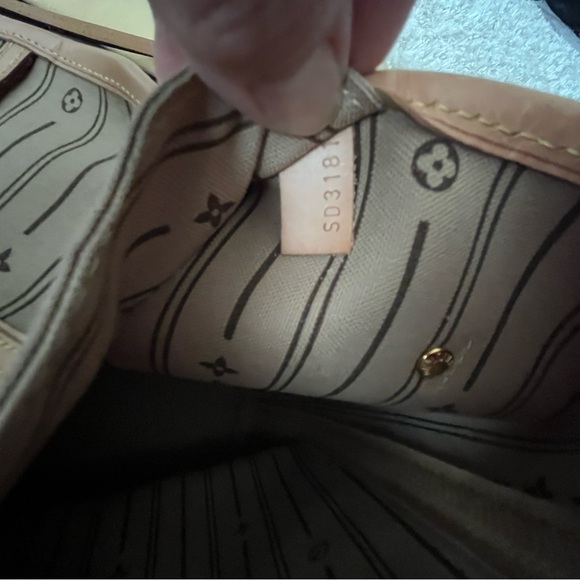 Louis Vuitton Neverfull monogram - Picture 14 of 17